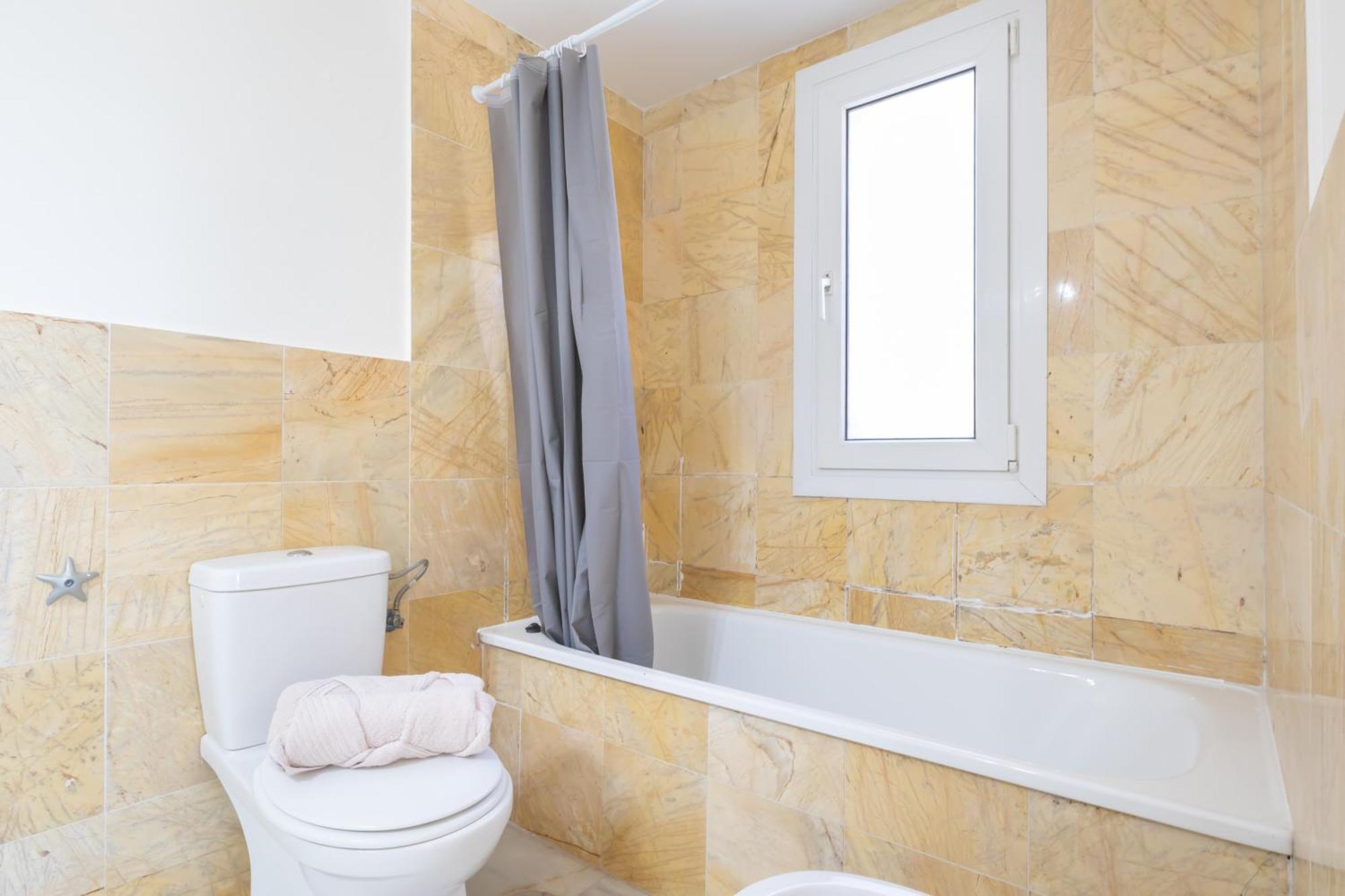 Altos De Banus Lv Apartamento *